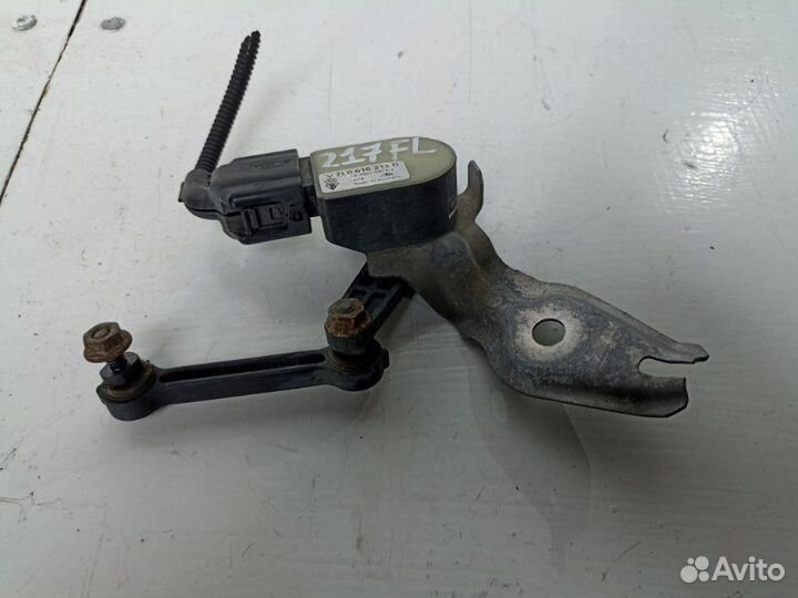 Датчик высоты дорожного просвета передний левый