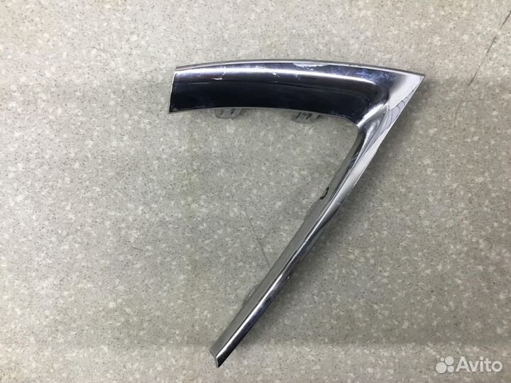 Молдинг переднего бампера Kia RIO 2017