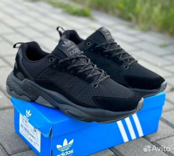 Кроссовки adidas