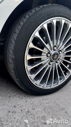 Advance AR201 2.25/4.5 R17