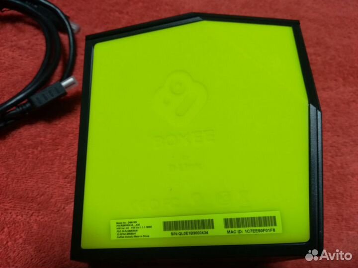 Беспроводной медиаплеер Boxee Box dsm 380