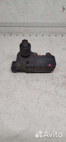 Шаговый двигатель моновпрыск VW Golf Passat 1988г