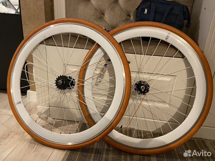 Колеса 700с P&B (подходят на хвз)