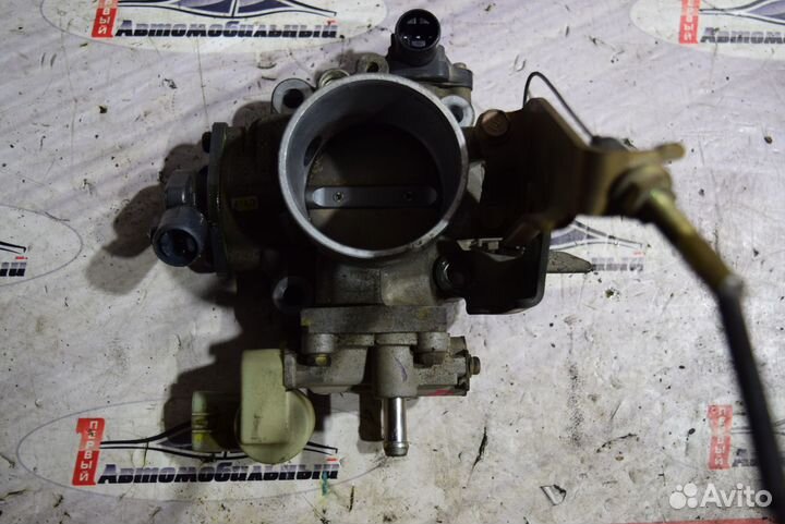 Заслонка c Honda HR-V GH1 D16A