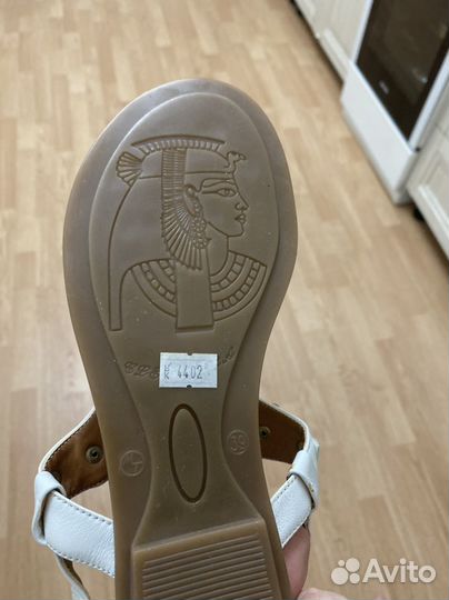 Сандали натуральная кожа 39