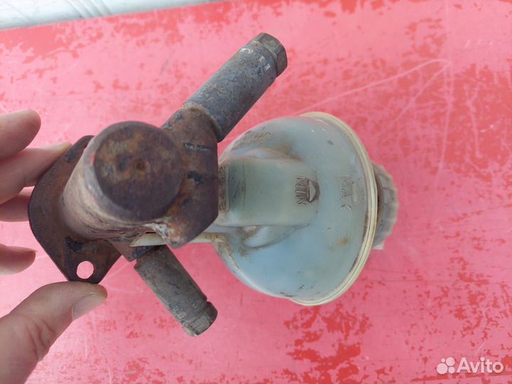 Главный тормозной цилиндр Volkswagen Golf 3