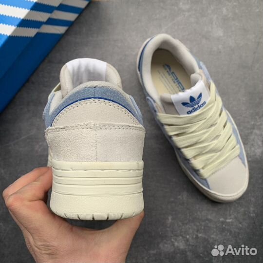 Кроссовки Adidas Adi2000 X