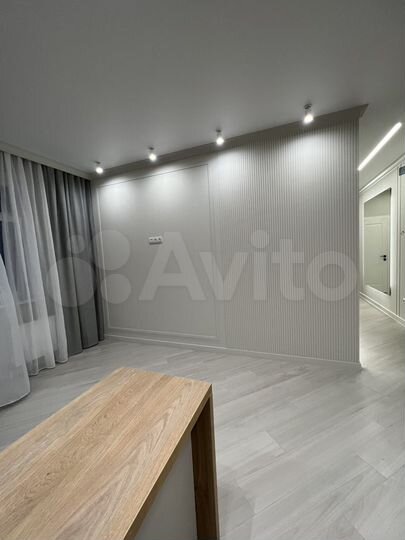 2-к. квартира, 62 м², 10/18 эт.