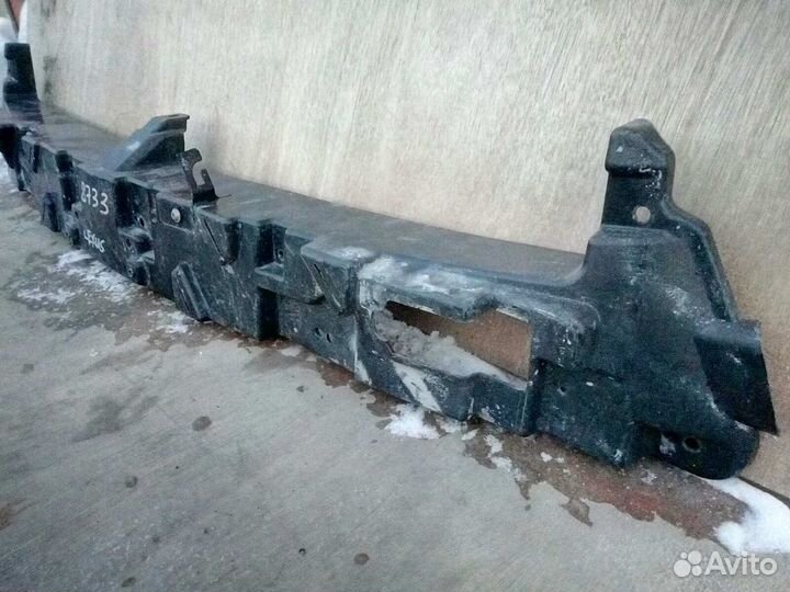 Lexus LX570 - Кронштейн решетки радиатора Б/У