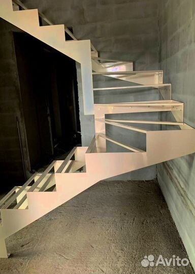 Лестница для дачи