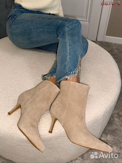 Ботильоны из натуральной замши новые весна