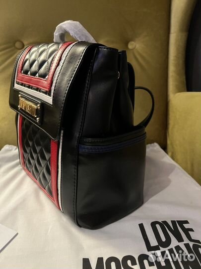 Рюкзак love moschino