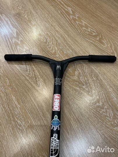 Трюковой самокат