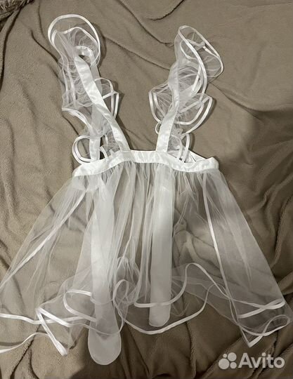 Белый школьный фартук