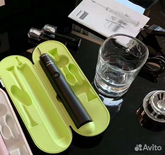 Электрическая зубная щетка Philips 9954