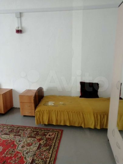 Гостиница, 100 м²