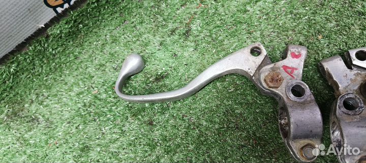 Рычаги тормоза сцепления Урал нового образца