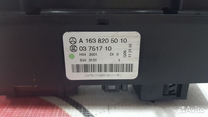 Блок кнопок стеклоподъемника Mercedes W163 рестал