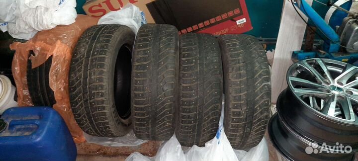 Brasa Mudster M/T 205/60 R16