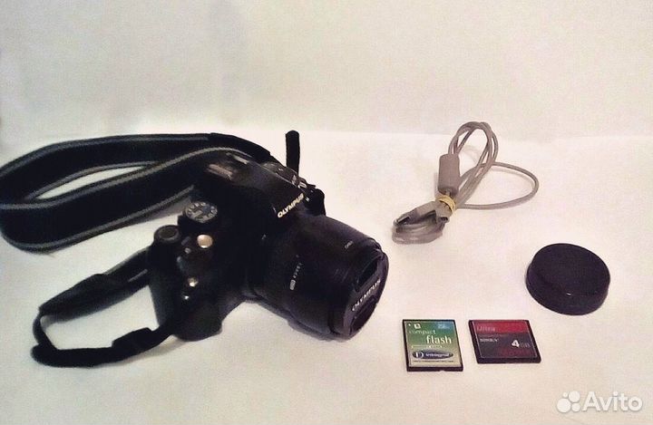 Зеркальный фотоаппарат Olympus + сумка В подарок