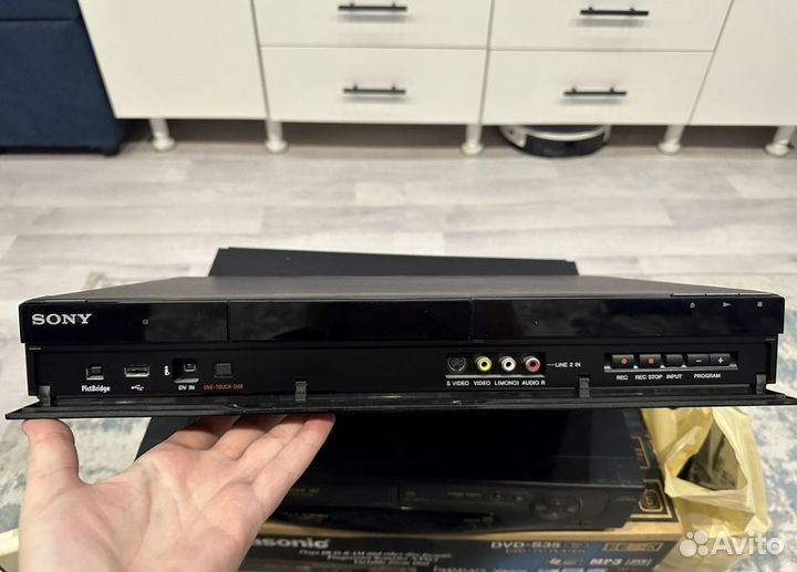 Dvd рекордер Sony RDR-AT 100