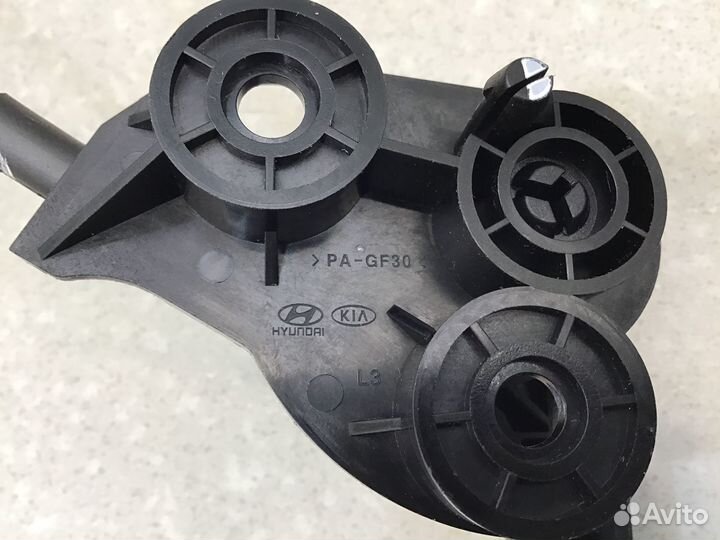 Трос открывания капота Kia Optima IV 2016