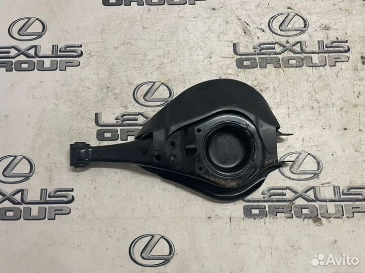 Рычаг подвески лев. зад. Lexus RX450h