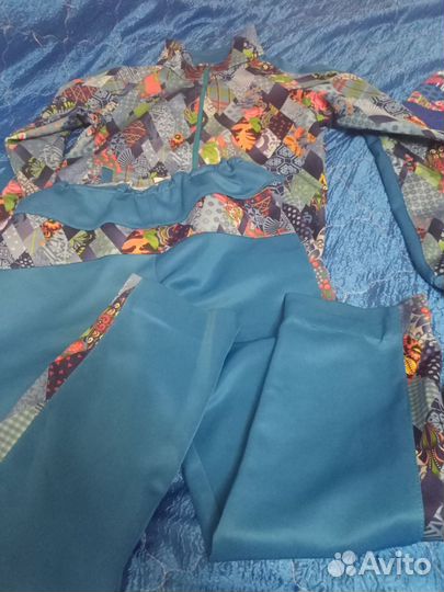 Жилетка и шапка