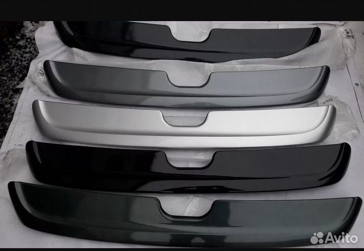 Спойлер крышки багажника LADA 2114