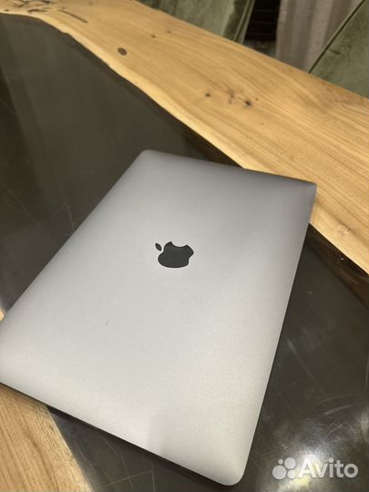 Apple MacBook Pro 13 2020 i5 16gb