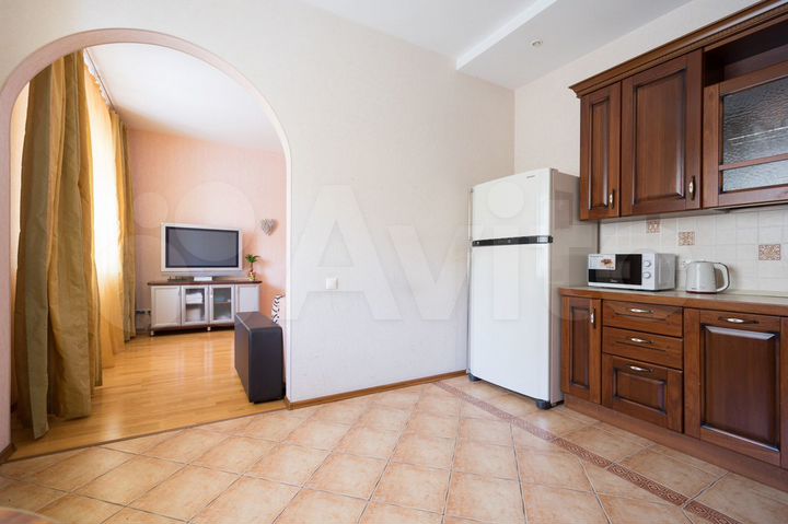 2-к. квартира, 68 м², 4/12 эт.