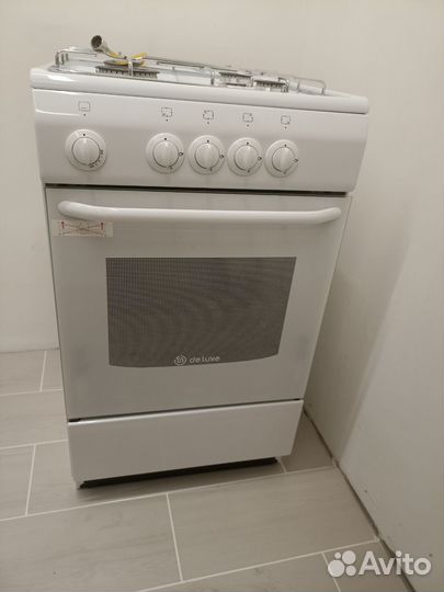 Газовая плита новая