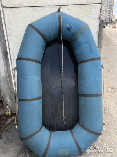 Надувная лодка