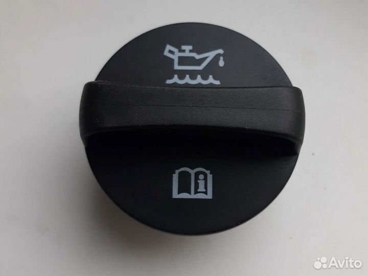 Крышка маслозаливной горловины