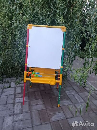 Мольберт для рисования