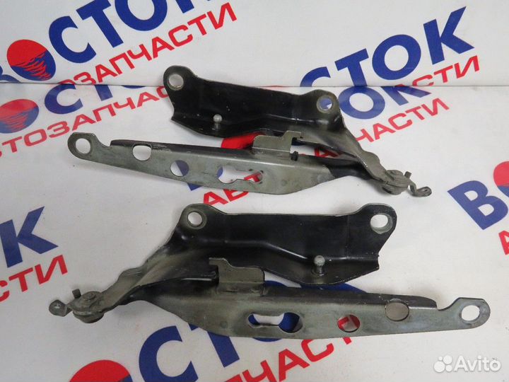 Петля капота volvo XC90 C 59