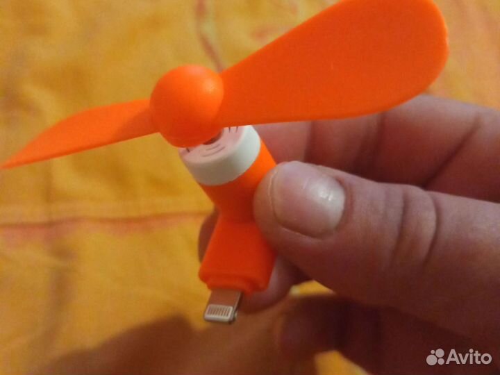 Вентилятор для телефона