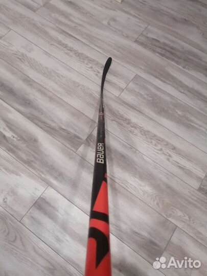 Клюшка хоккейная