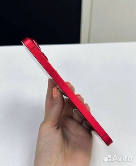 iPhone 14, 256 ГБ
