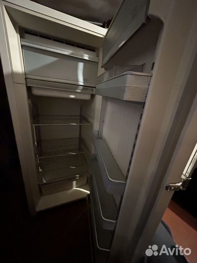 Холодильник ЗИЛ СССР 1981 г