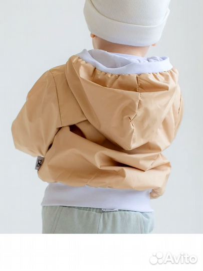 Ветровка для малыша