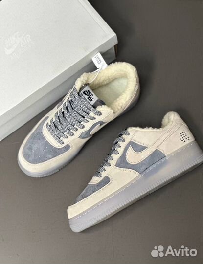 Кроссовки Nike air Force 1 с мехом