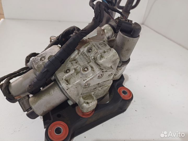 Блок клапанов динамик драйв BMW 7 F01