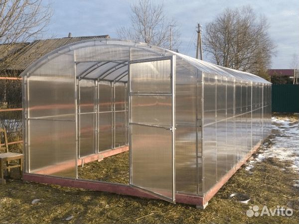 Теплица из поликарбоната