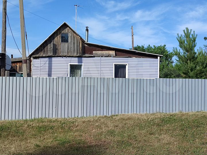 Дом 54 м² на участке 8,6 сот.