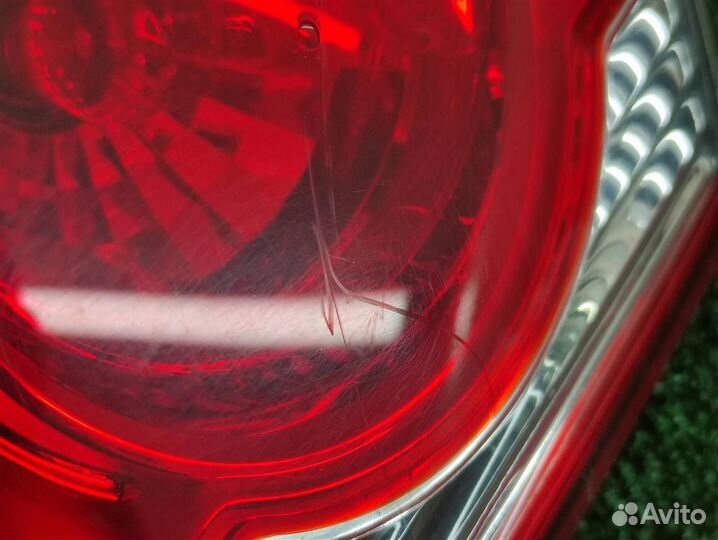 Фонарь задний внутренний правый Chevrolet Cruze J