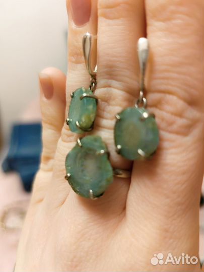 Комплект серьги и кольцо из натурального камня