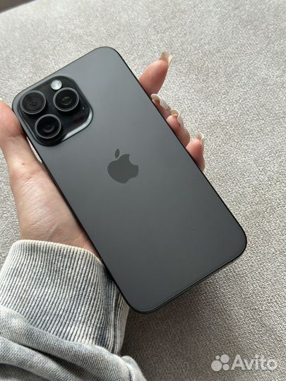 iPhone 15 Pro Max, 256 ГБ