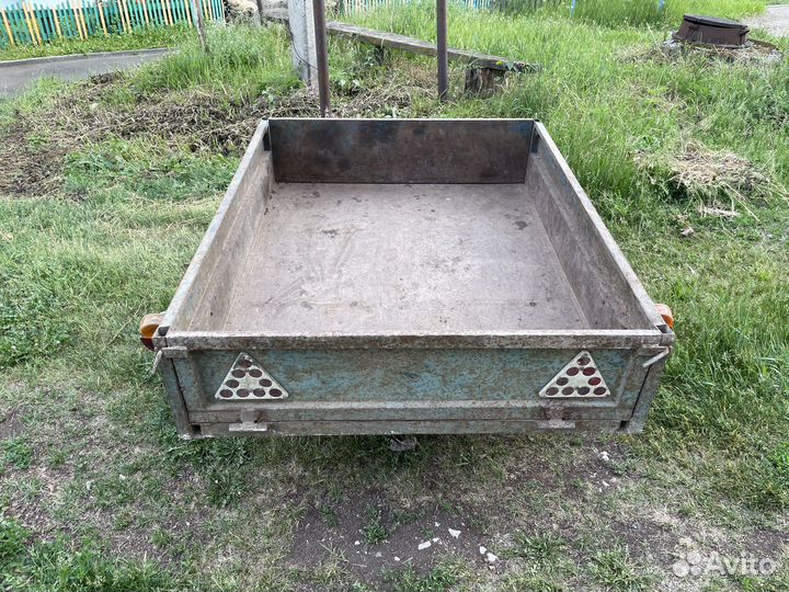 Прицеп легковой