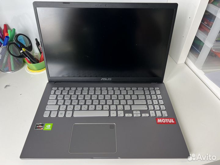 Игровой ноутбук Asus m509